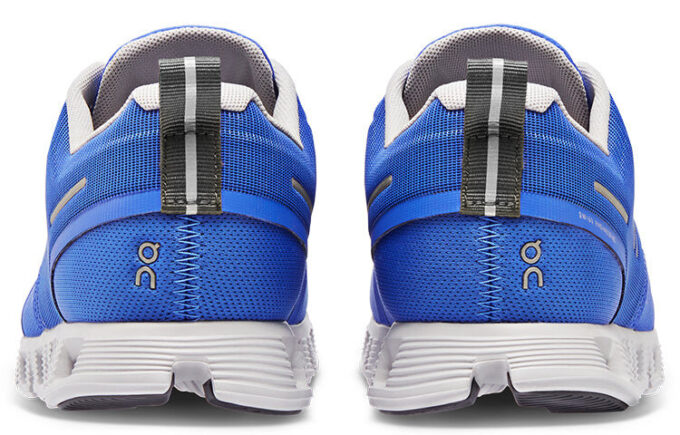 Cloud 5 Impermeable «Cobalto Glaciar»