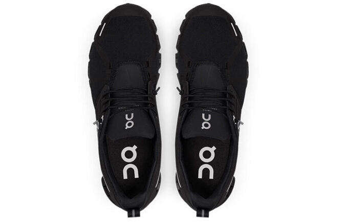 Cloud 5 Impermeable «Negro Blanco»