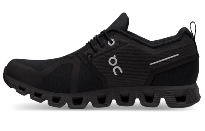 Cloud 5 Impermeable «Totalmente Negro»