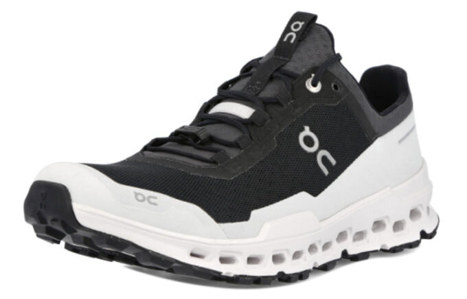 Cloud Ultra «Negro Blanco»