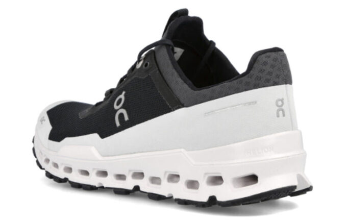 Cloud Ultra «Negro Blanco»