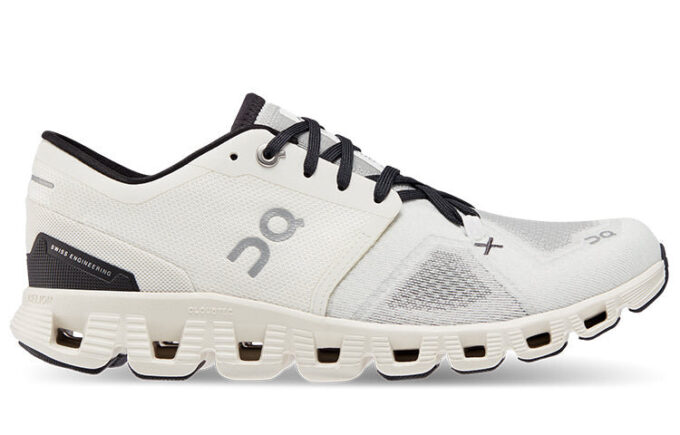 Cloud X 3 «Blanco Negro»