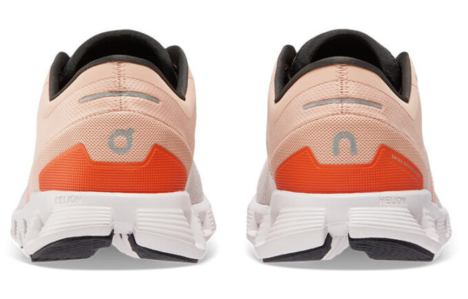 Cloud X 3 «Rosa Arena»