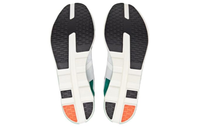 Cloudboom Echo 3 «Blanco Menta»