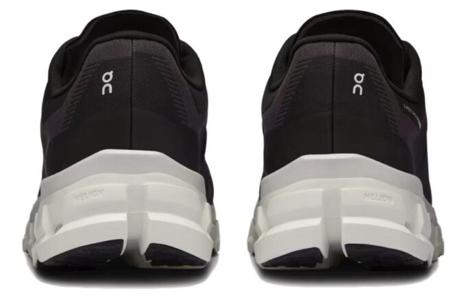 Cloudflow 4 «Negro Blanco»