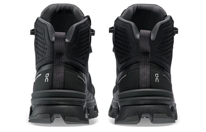 Cloudrock 2 Impermeable «Eclipse Negro»