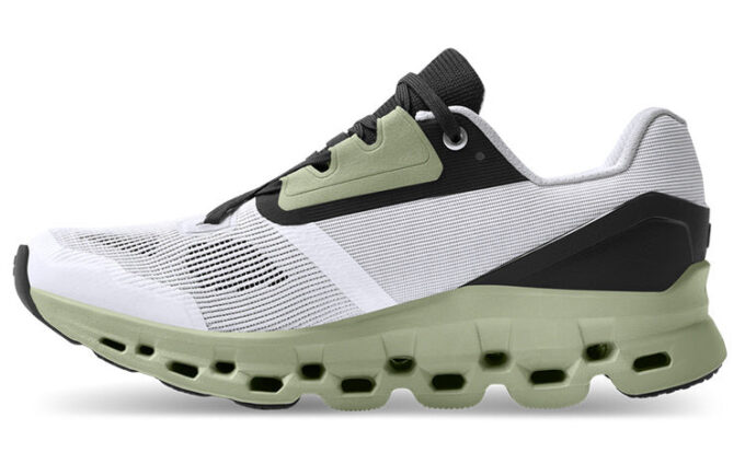 Cloudstratus «Blanco Negro Verde»