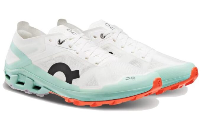 Cloudventure Peak 3 «Blanco Verde»