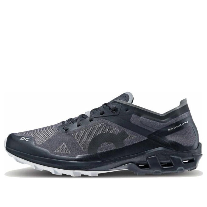 Cloudventure Peak 3 «Negro Glaciar»