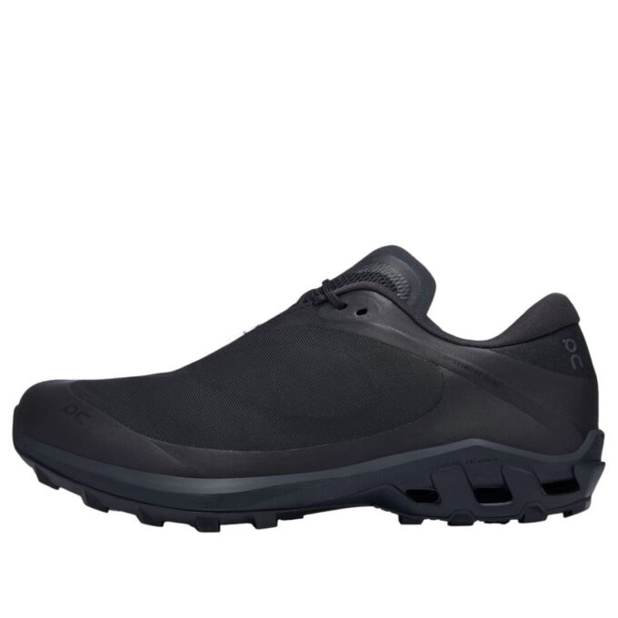 Cloudventure Peak PAF «Totalmente Negro»