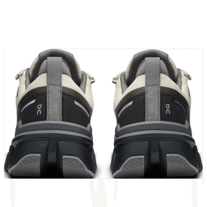 Cloudwander Impermeable «Arena Negro»