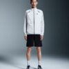 Hombre Chaqueta Impermeable Aislada