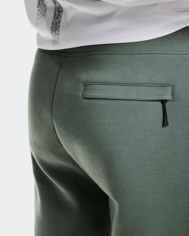 Hombre Focus Tech Pantalones de Chándal Hombre Focus Tech Pantalones de Chándal
