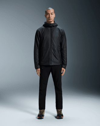 Hombre Trek Jacket Aislada