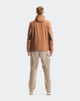 Hombre Trek Jacket Aislada