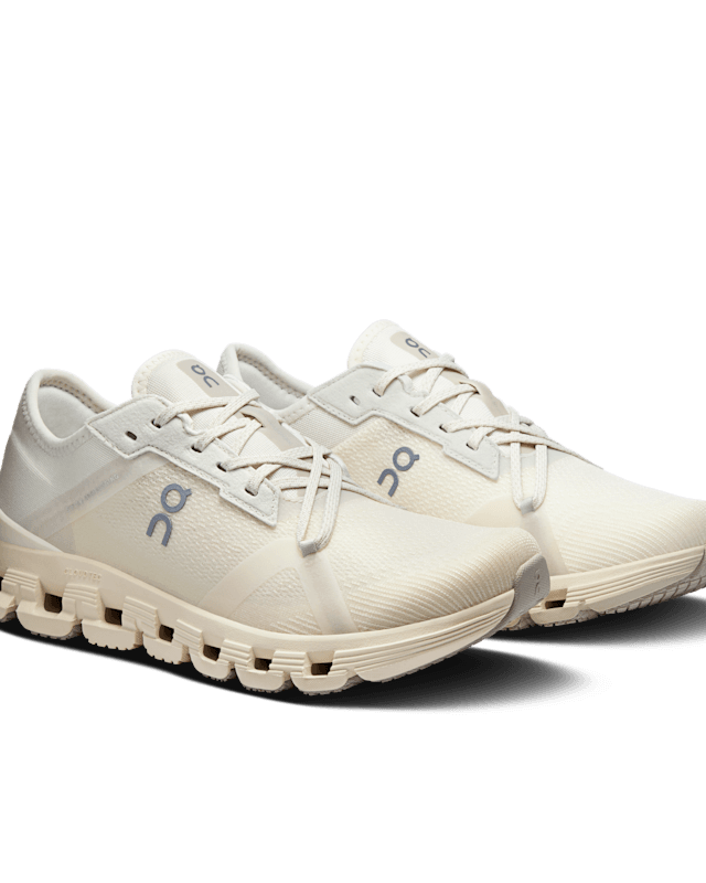 Mujer Cloud X 4 AD Mujer Cloud X 4 AD