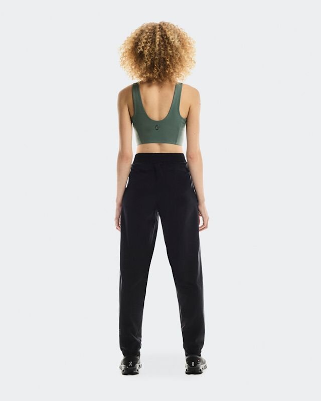 Mujer Core 2 en 1 Crop Mujer Core 2 en 1 Crop