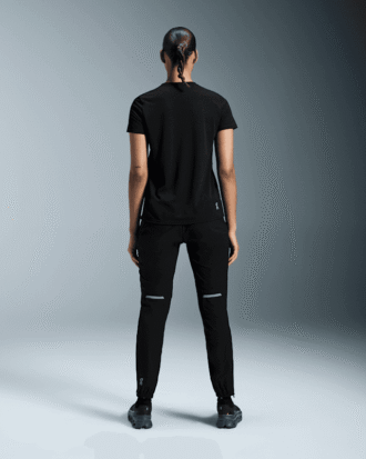 Mujer On Run-T