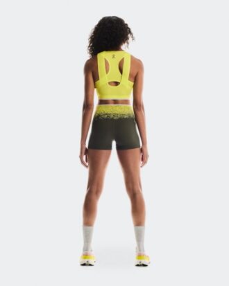 Mujer Race Crop