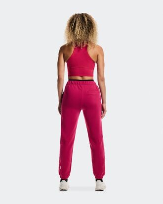 Mujer Studio Crop