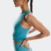 Mujer Studio Crop