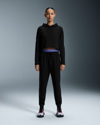 Mujer Studio Hoodie