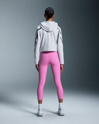 Mujer Studio Hoodie