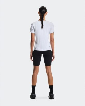 Mujer Studio-T