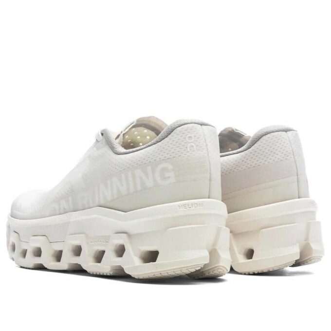 On Running x INVINCIBLE Cloudmonster 2 «Marfil Blanco»