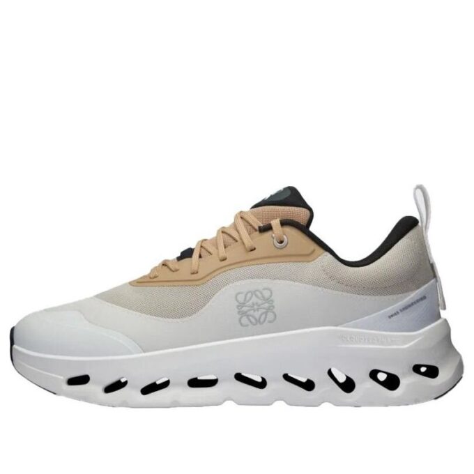 On Running x LOEWE Cloudtilt 2 «Blanco Bronceado»