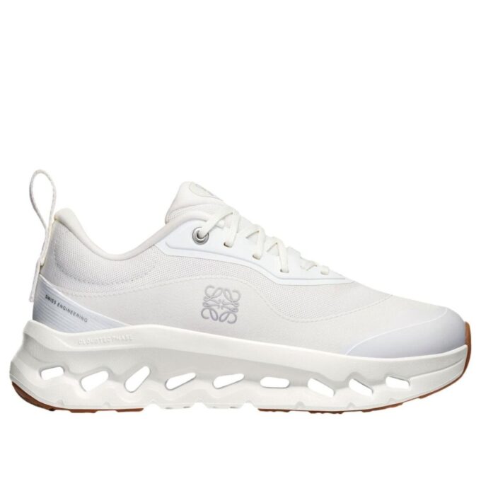 On Running x LOEWE Cloudtilt 2 «Todo Blanco» On Running x LOEWE Cloudtilt 2 «Todo Blanco»